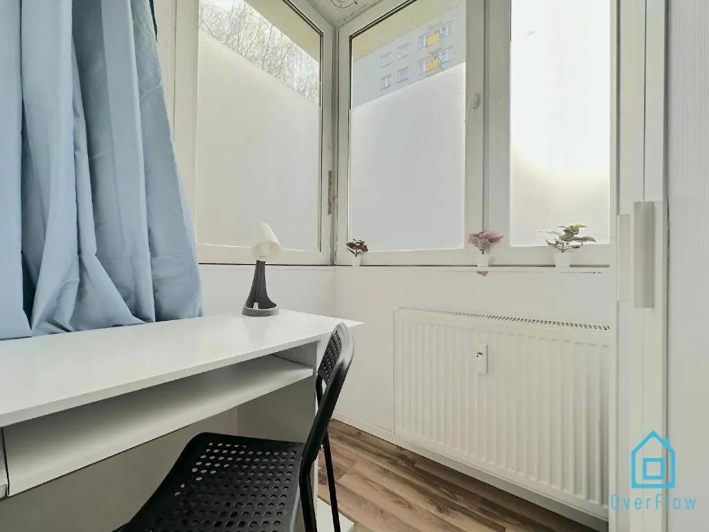 Creative Room - 10 Minutes To Gdansk Old Town & Seaside